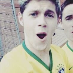 reuriddl's profile picture. otaria, se fudeu!