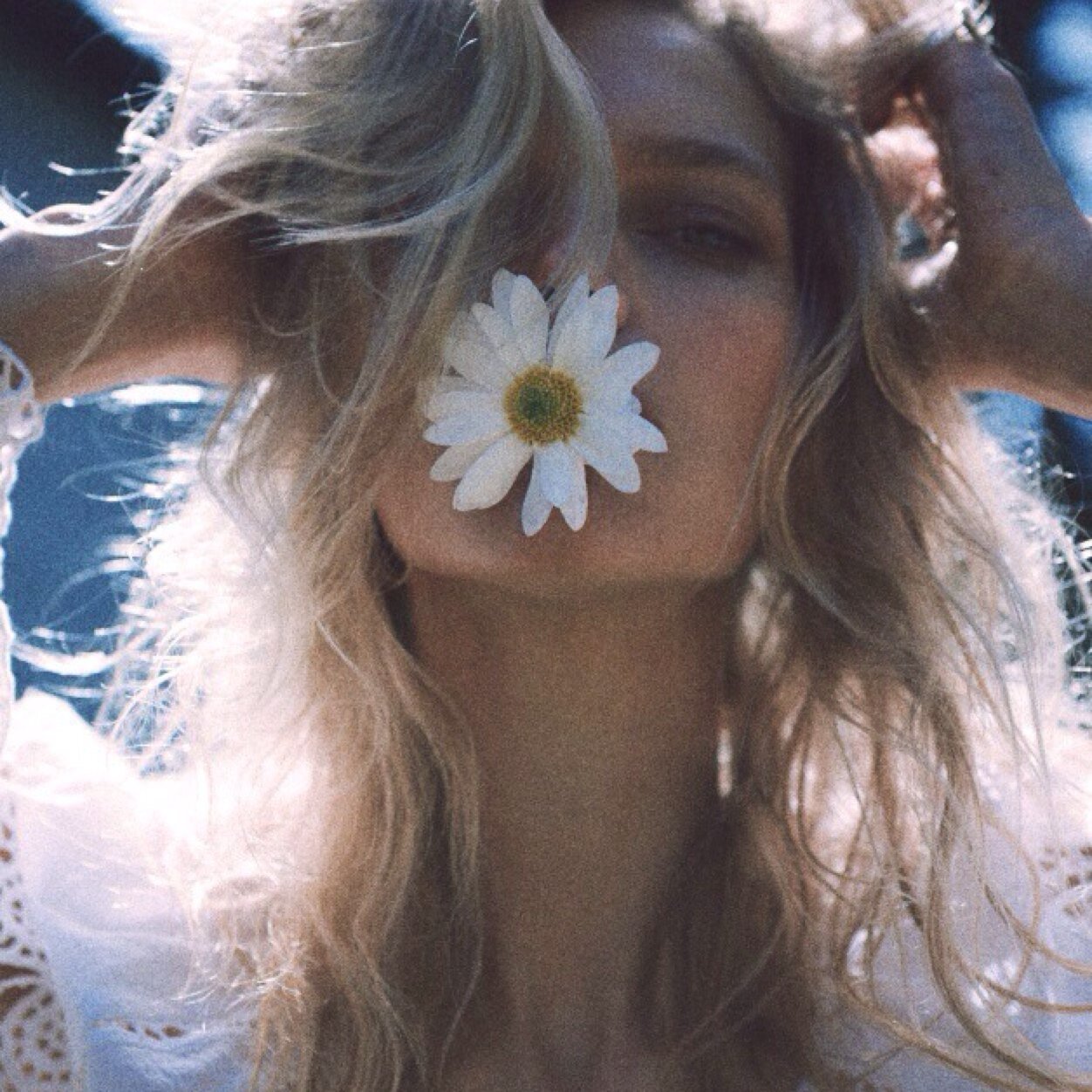 somehippieshit's profile picture. Super sad but still hella rad✌️ ~dare to be different~ Dont let people tell you how to run your life