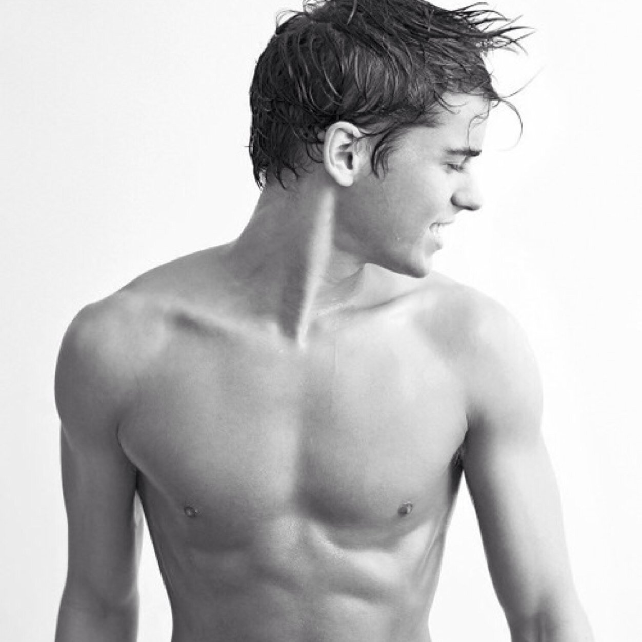 yourabsolutefav's profile picture. Tweet or Dm me your weirdest dream or just any dream at all! All anonymous x