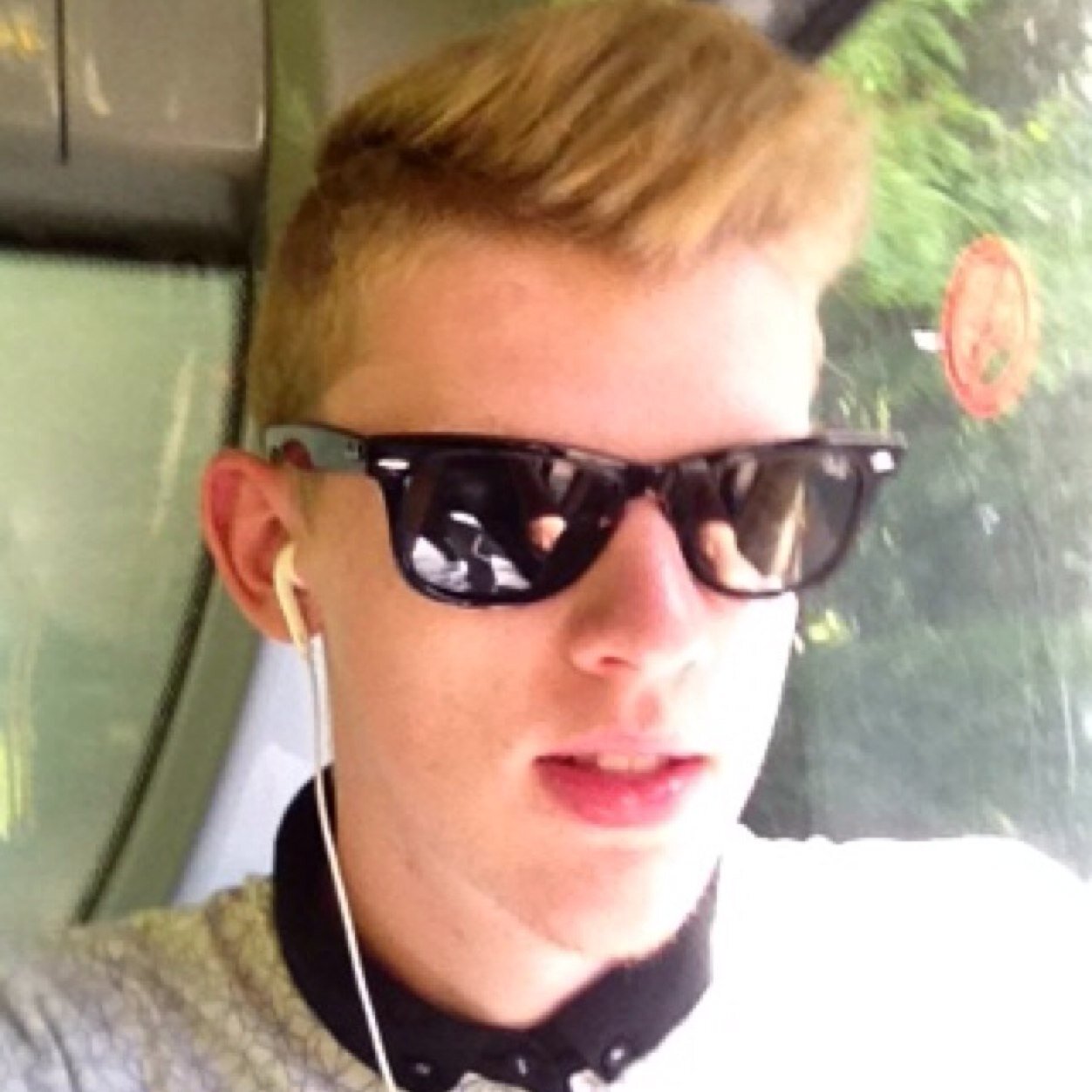 Making ladies moist since 1997❤️ Getting worldies daily GWAANNNN