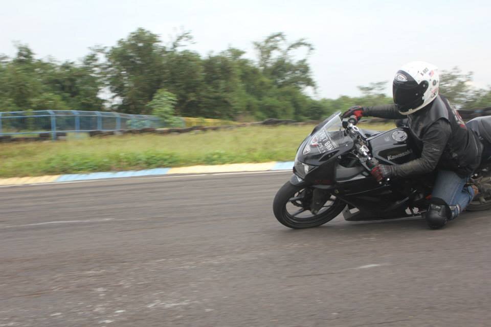 DKV 13 / N250RC BANDUNG