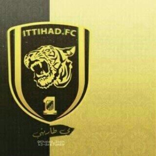 -

مع الاتحاد سنداً وعوناً وعمداً ونبضاً له 
مع الاتحاد افتخر اليوم كما كنت افتخر بالأمس 
مع الاتحاد لأني مازلت على قيده أحيا .