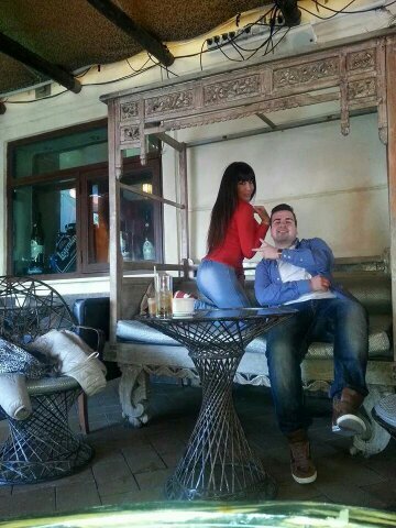 SOCIO Y GERENTE EN DARA 18.
La mejor Terraza en Huelva Capital.