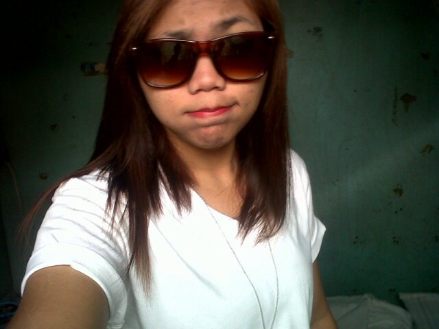 Hi ! My Name is ANDREA :)) HUMAN RESOURCE MANAGEMENT STUDENT !!! Go !!!