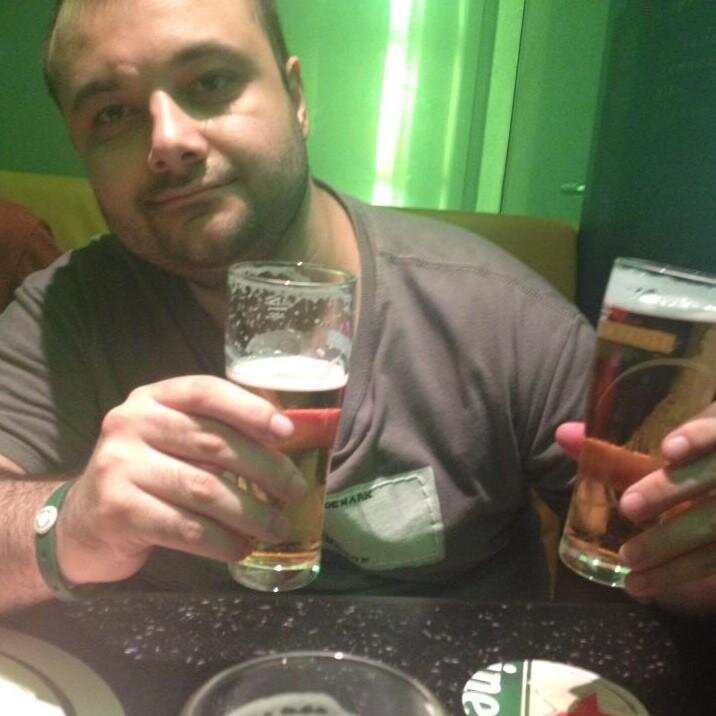 sahi82's profile picture. 