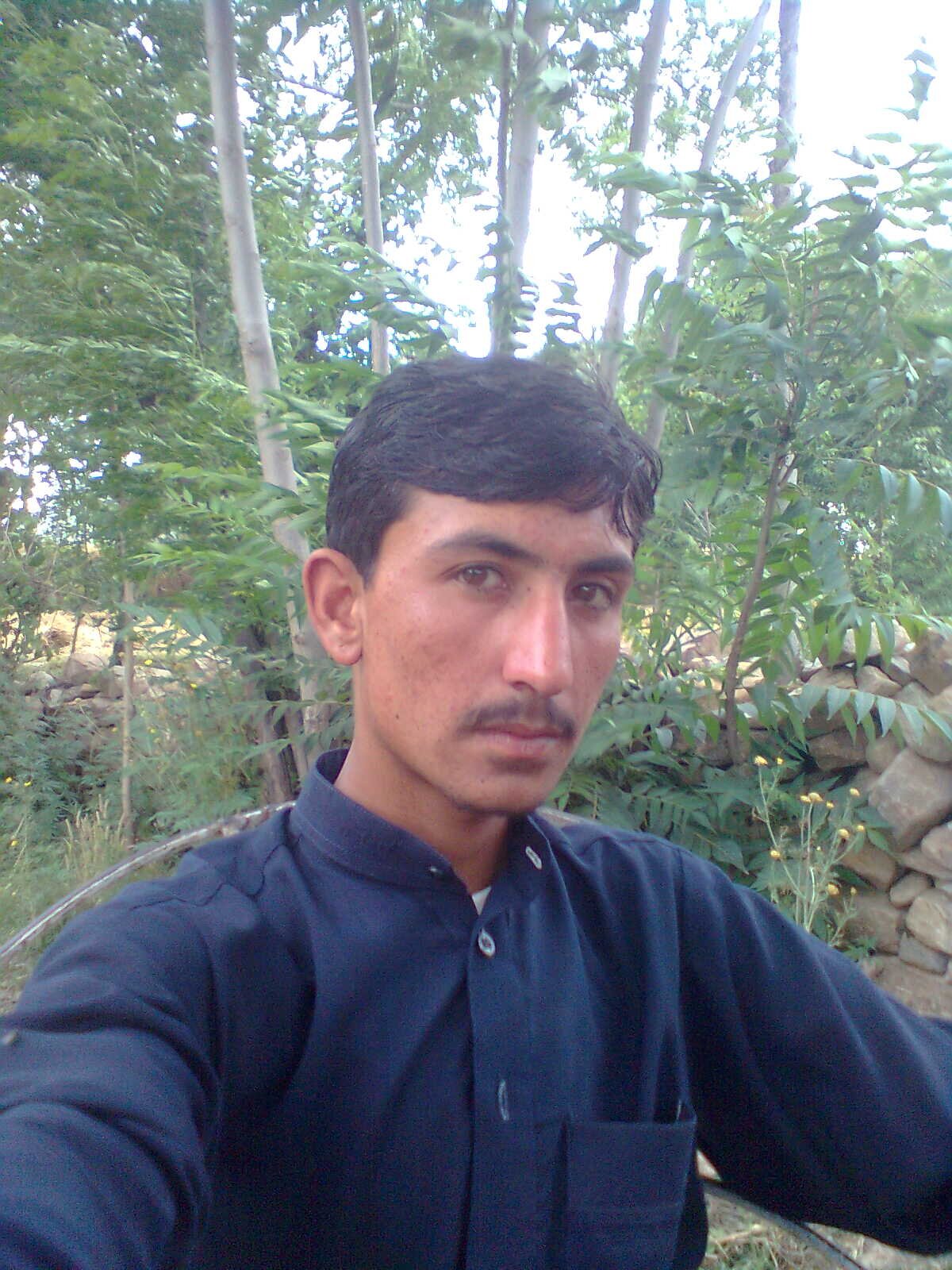 MobilePcTips786's profile picture. Follow me