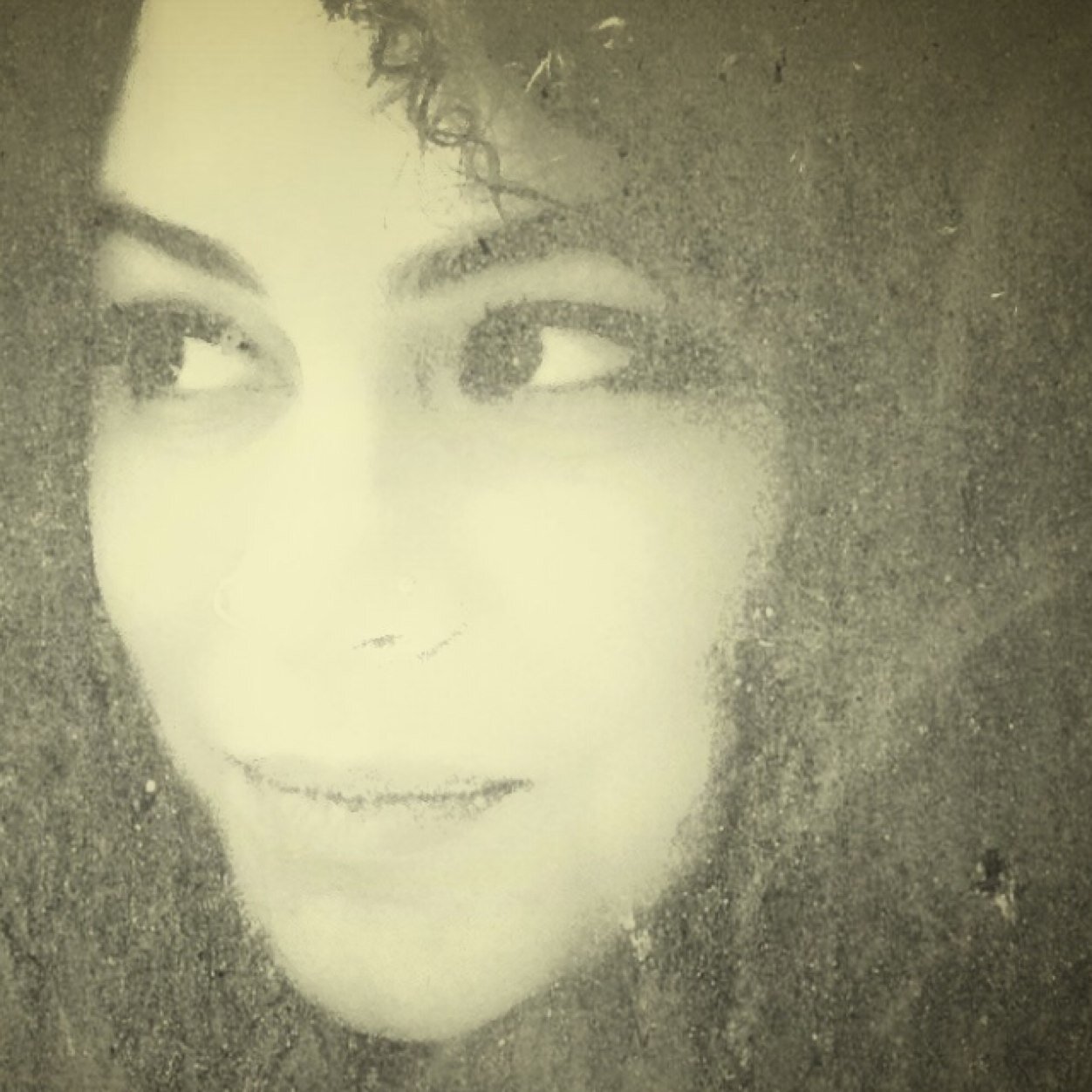 jodihenderson's profile picture. boots n cats n boots n cats