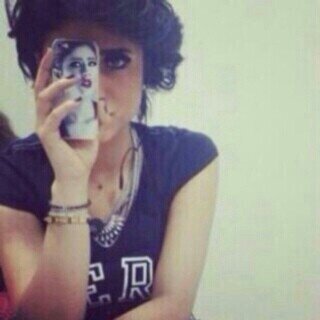 حتعيش مرّه ماتخليهاش مُره .