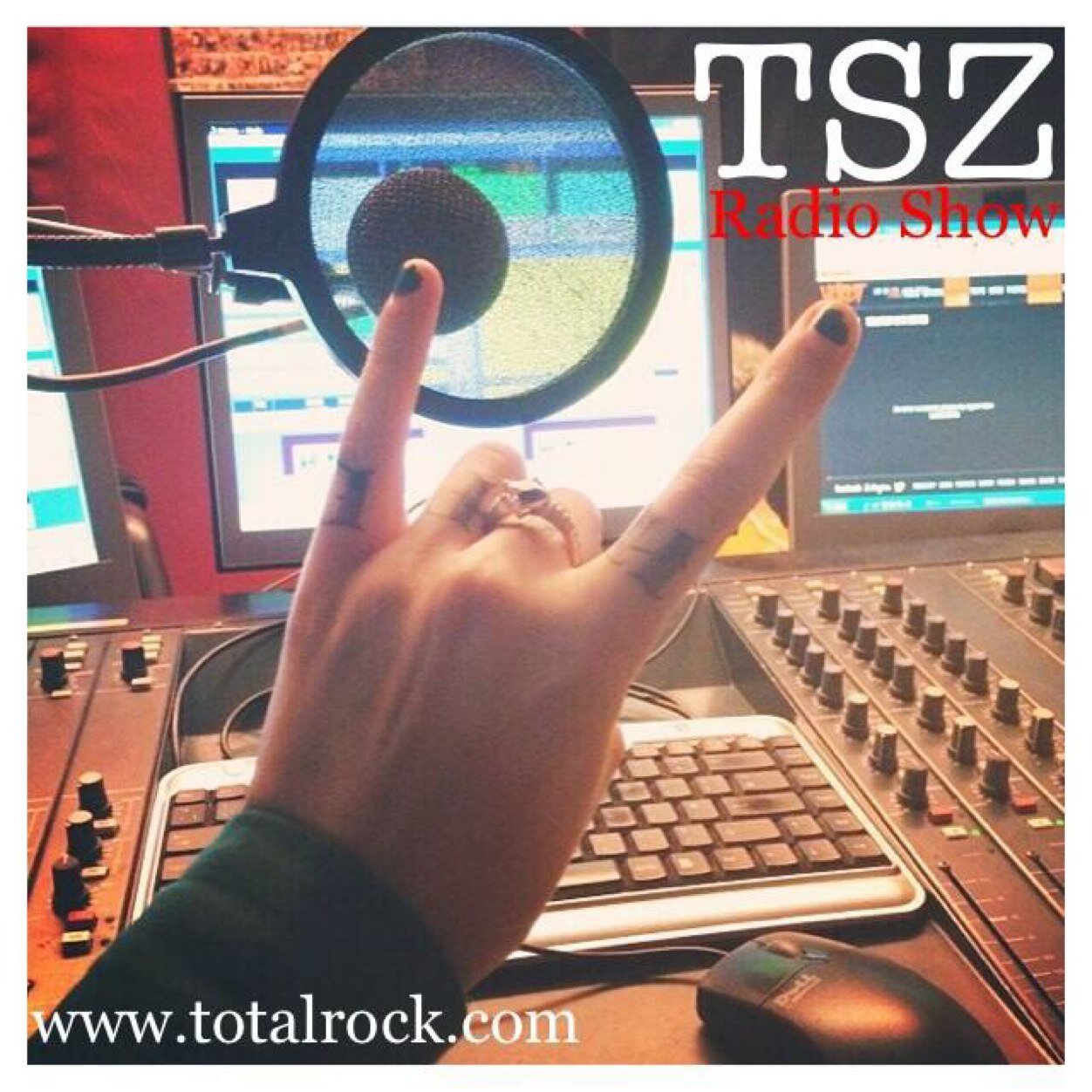 Listen in every Wednesday (4-6pm GMT) for 2 hours of the deadliest metal and rock on the planet only at http://t.co/x2z6dq3iBP \m/\m/ @Emmaamw