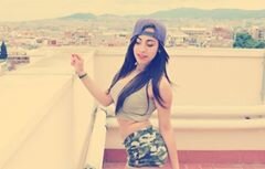 pauulaa_lopeez's profile picture. 16 primaveras. Dando por culo desde el 98. Chica morena de ojos verdes tierna y cariñosa :P