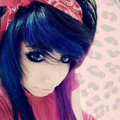 Nao sou fake haha Segui?sigo de volta?