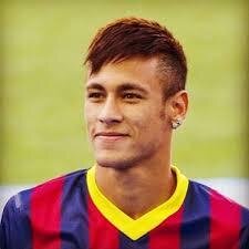 i love neymar jr and justin bieber . i hate ; more than 1D . i wanna meet neymer jr and justin bieber one day .