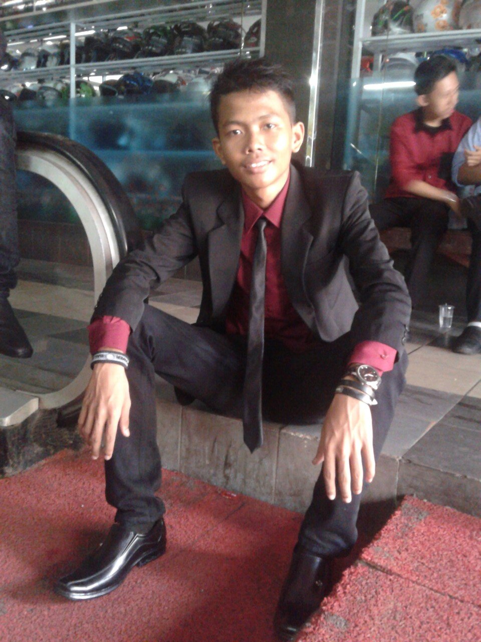 @ririmaulidaaa ahhhh,,,hidup tuh enaknya bagai teh dipagi hari