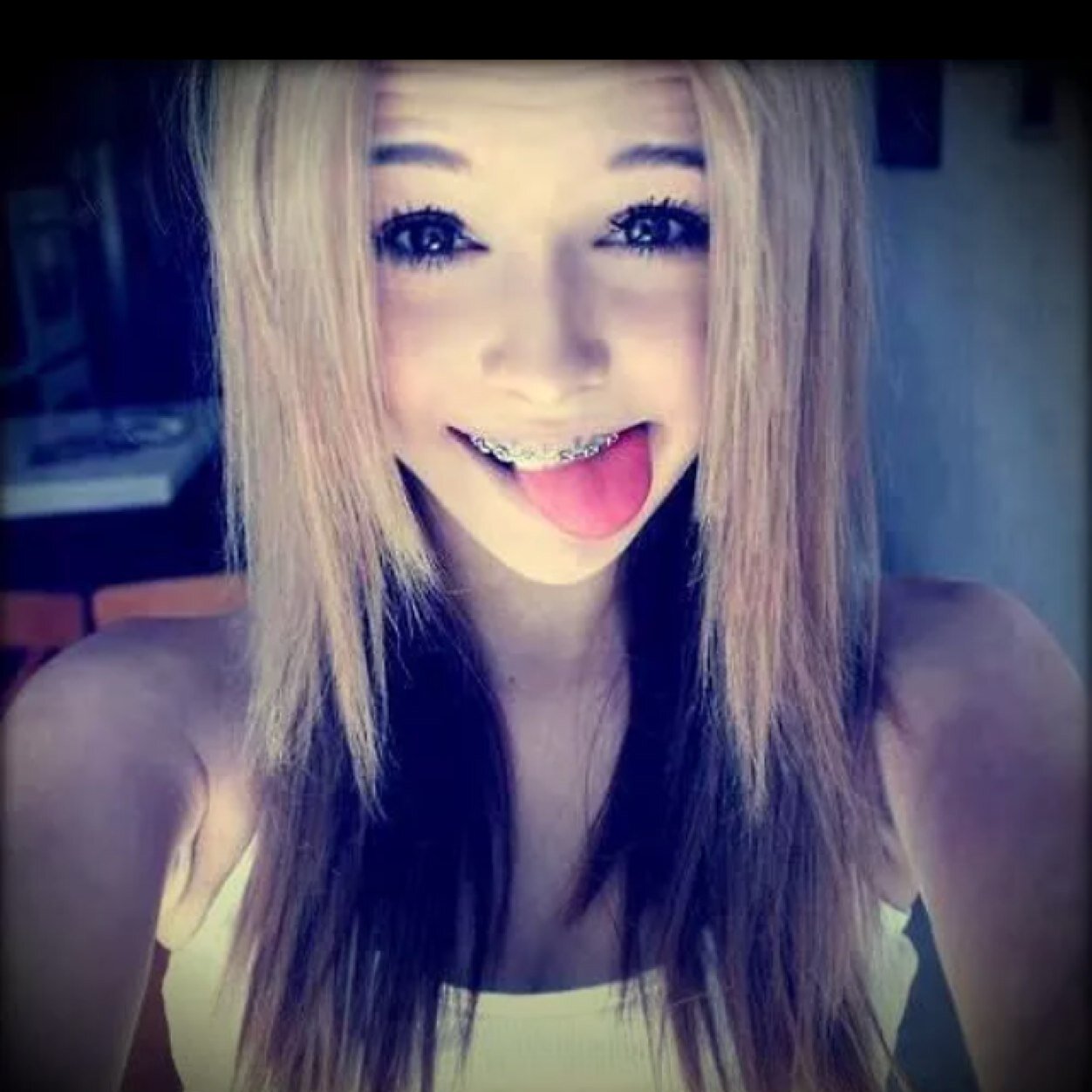 Sorria, vc esta no meu perfil :)