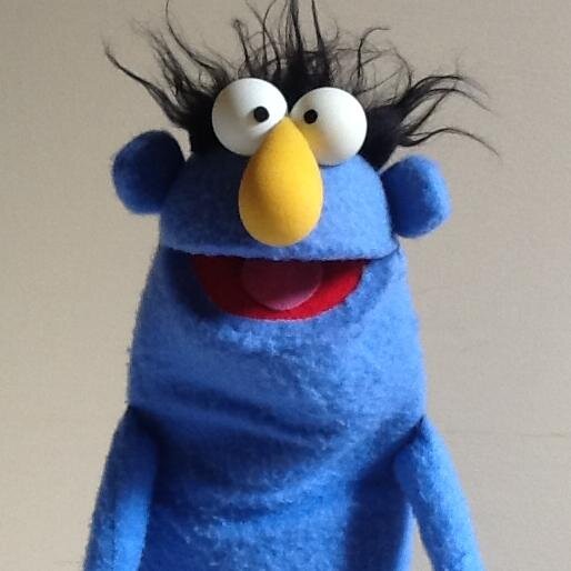 Animator |  Designer | Puppeteer
Founder of Undabo Studios and Hold the Foam. Husband to @_nikkikikki