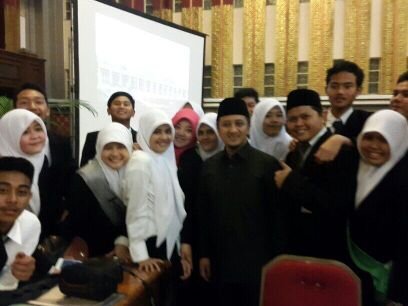Ya Allah, lapangkanlah dadaku, mudahkan sgl urusanku & lepaskanlah kekakuan lidahku, agar mrk mngerti perkataanku