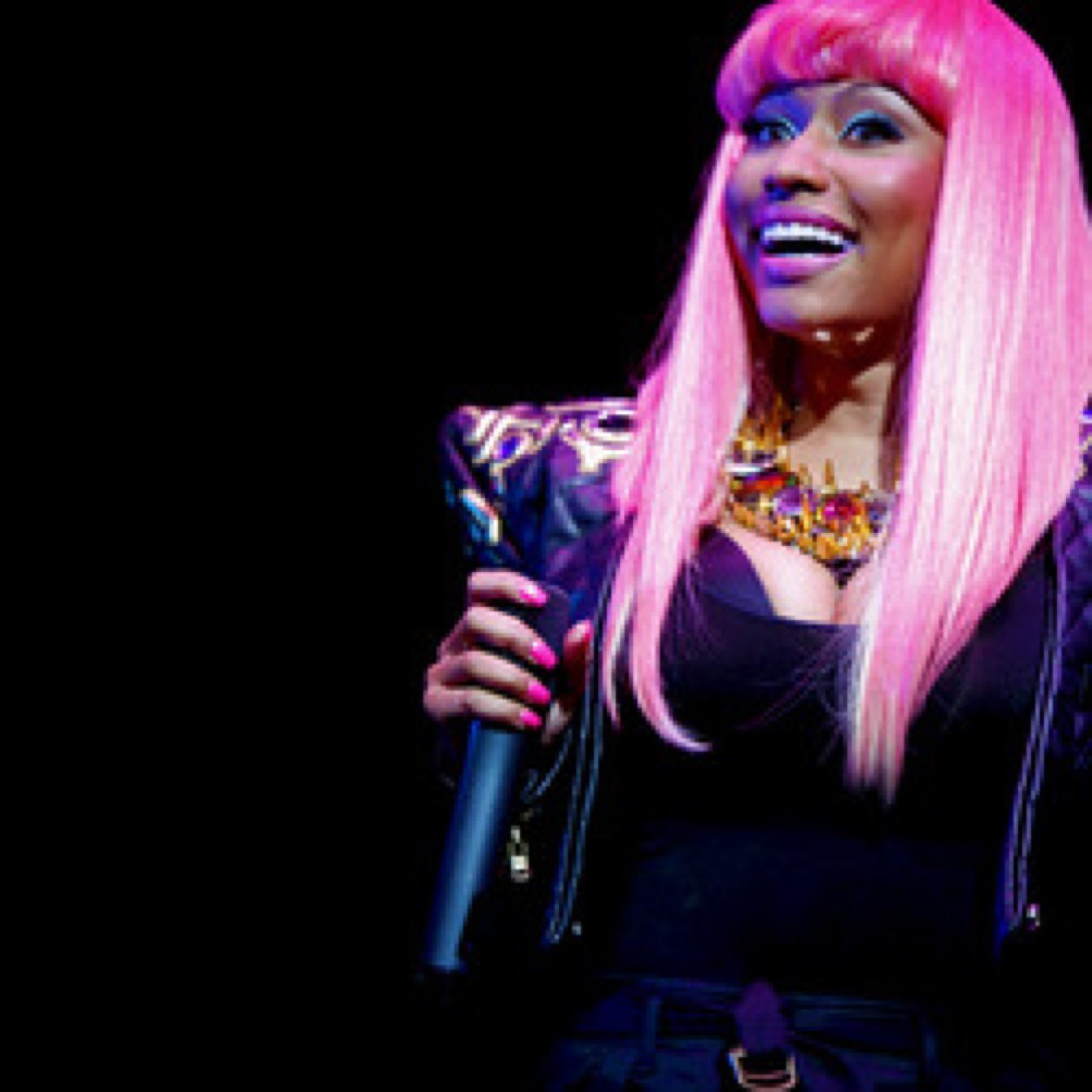 TheMinajPalace's profile picture. http://t.co/ZKm3mdSzTL