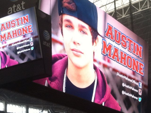 Because I have a super swag suit @MicheleMahone 11/29/11 @AustinMahone 12/24/11