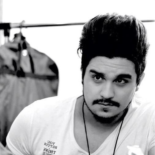 sigo de volta nagas do Luan ! :3