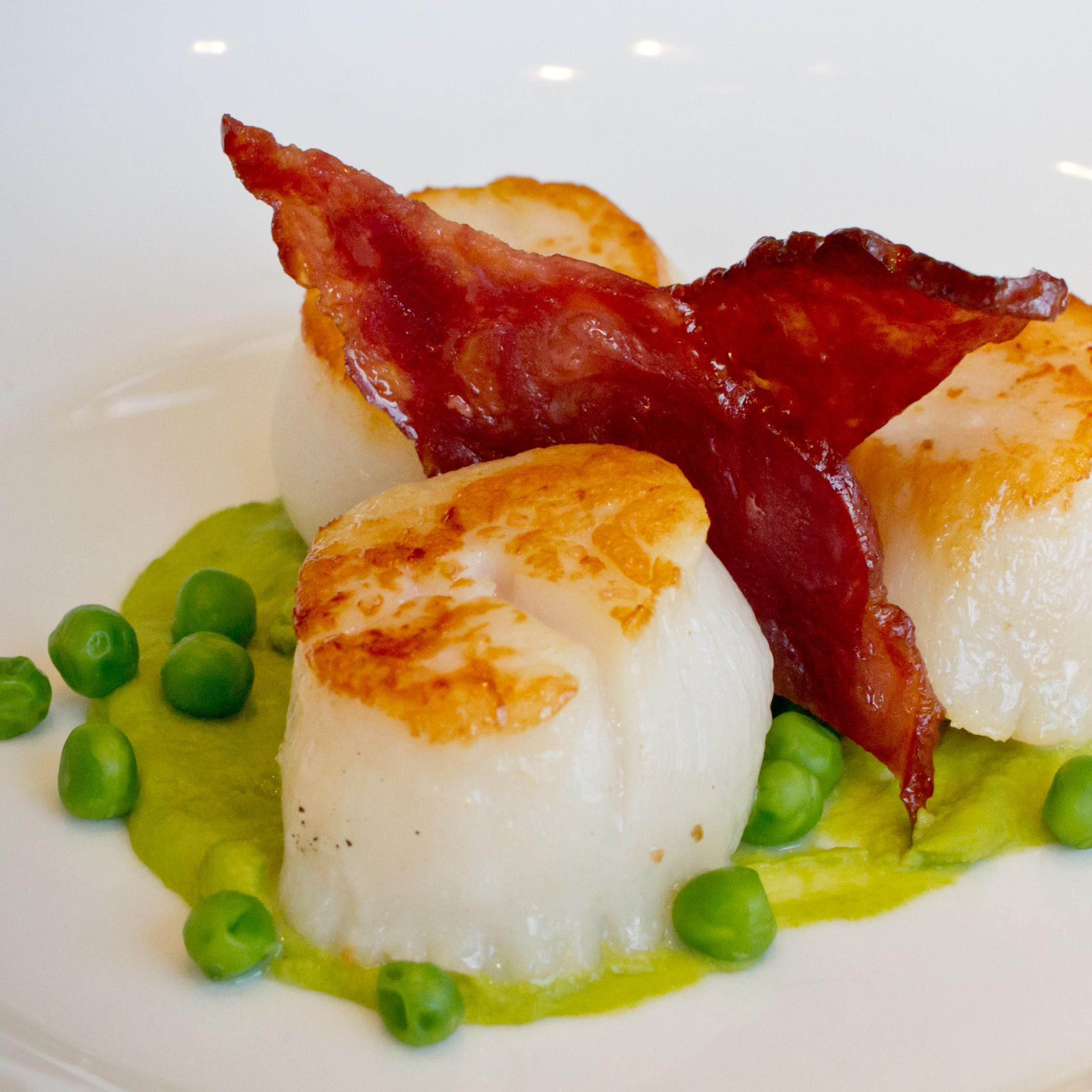 We are a full service fine dining restaurant, focusing on fresh local ingredients.