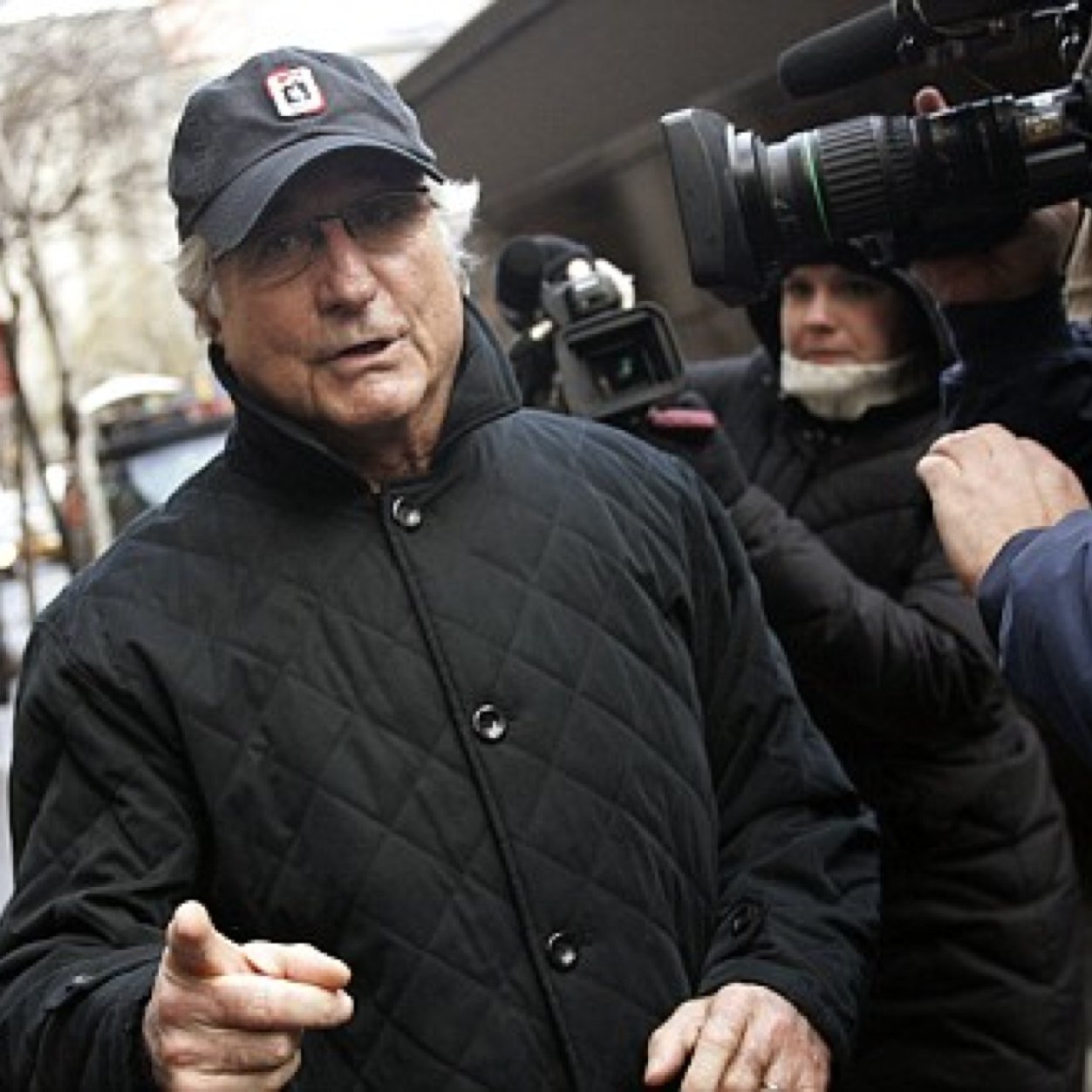 mikeyavelli7's profile picture. beamer, benz, or bentley/ keema's friends with wendy