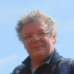 #Hiker and #DigitaklMarketer : FREE IN #SOCIALMEDIA - #followback