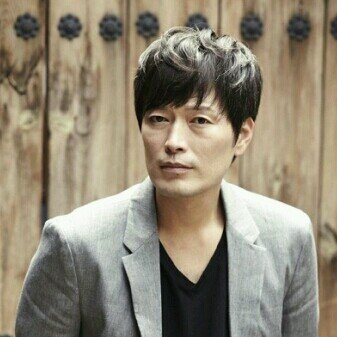 JJY_zzal's profile picture. 배우 정재영의 사진을 올리는 계정입니다!
