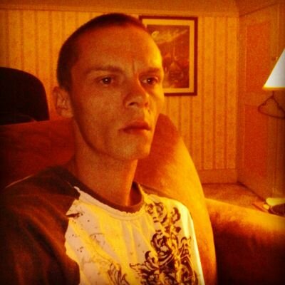 hiking*fishing*being outdoors*music writer*composer*artist* I follow back*/BRIANLEISURE  -instagram