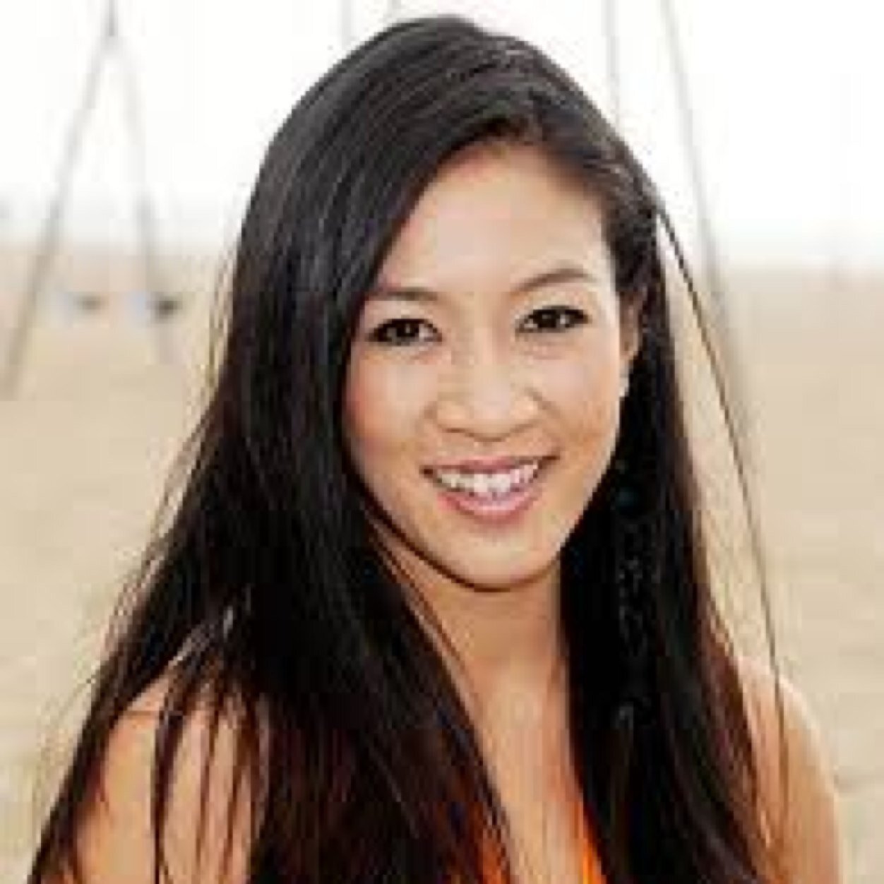 DiemHeidi's profile picture. Maker of Random Plates, gamer on Saturdays, ESO, Halo, and Titanfall. #XboxOne fan.