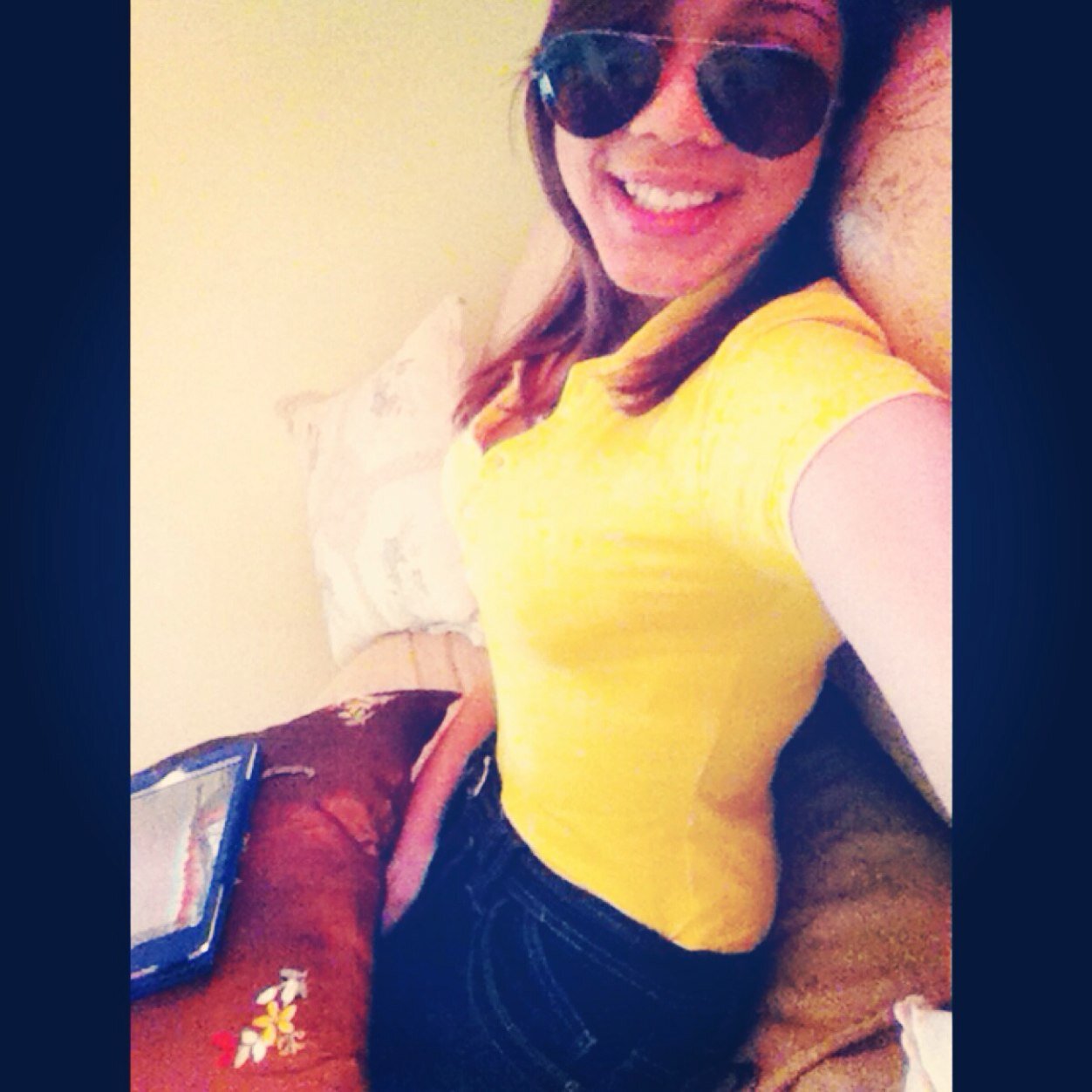 DeeRojas22's profile picture. TOMOROWISMYBIRTHDAY! ♔ #July22⚓️*