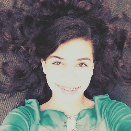 13, Brasileira, Stay Strong!
