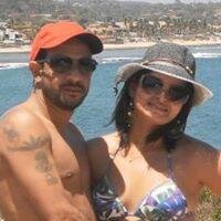 23 anos,casada,e mãe de um menino lindo...