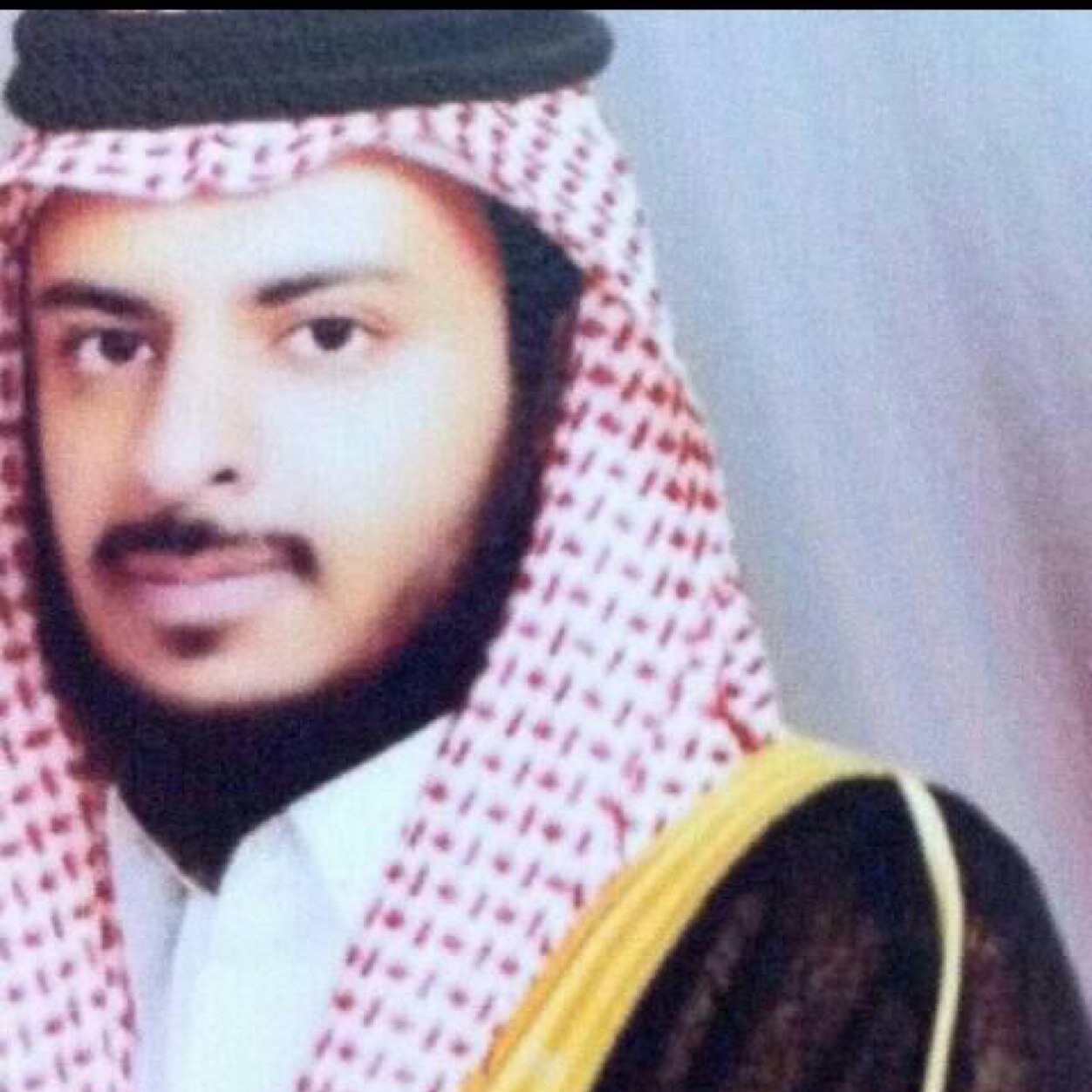 يقولون عني شويعر بس الأكيد اني متذوق للشعر