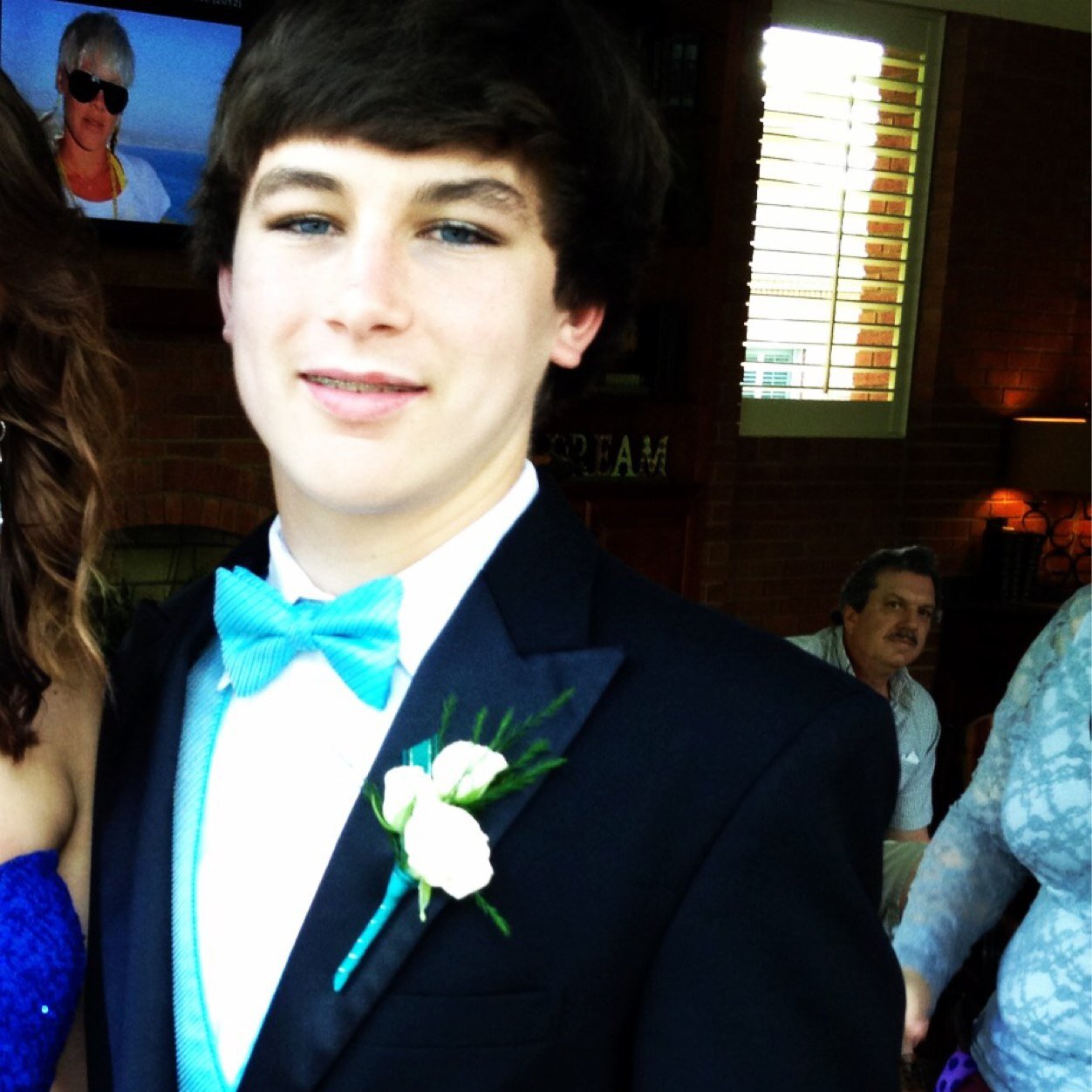 follow @addisoncarmack