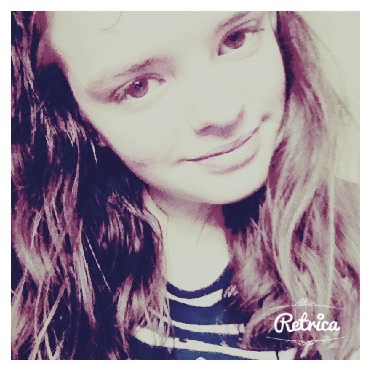 Hi im georgina im a full time directioner and i absolutely love harry styles i 100% follow back so yeah anyways thanx for the follows i appreciate it xox
