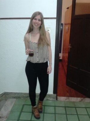 Uno prende a ser feliz, cuando entiede que estar triste es perder el tiempo