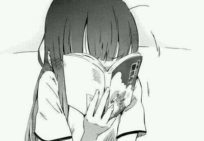 Dos lectoras. Otaku y media. Locas. Mejor no nos hables de cuevas y espadas... Follow back