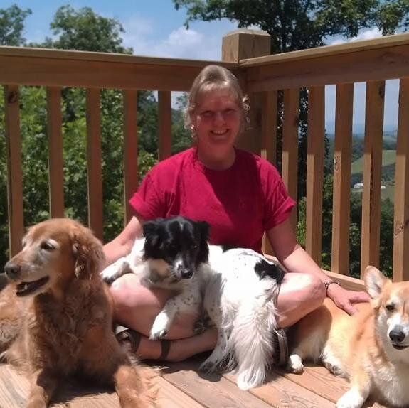 Therapist, children's book author, animal advocate, former radio talk show host.  Believing in the power of choosing happiness and LOA!