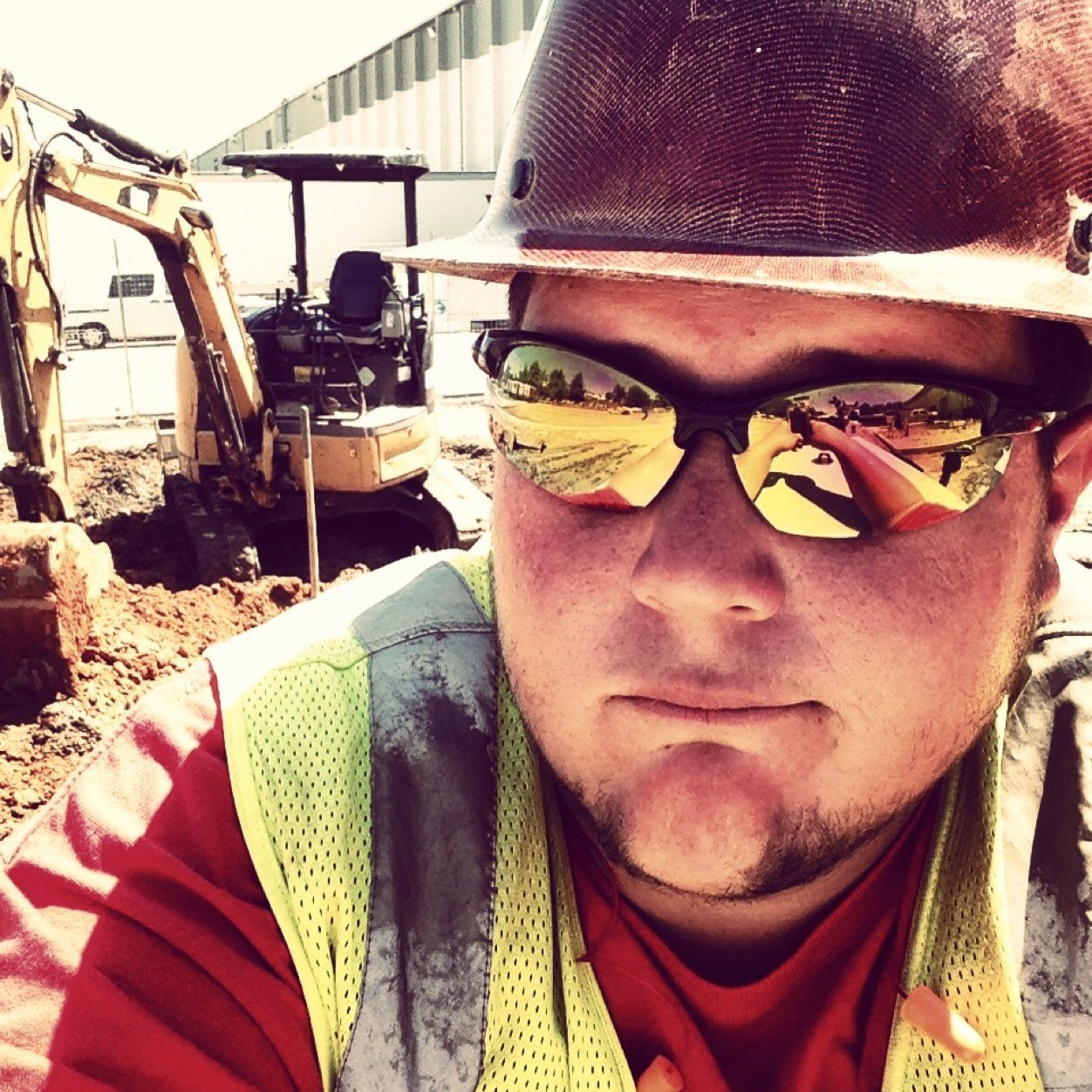 Matt_at_it's profile picture. Pipe layer  by day and farmer by night. 

Never let your praying knees get lazy and   love like crazy.