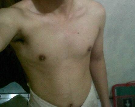 Male | 21 thn | 175 cm | 67 kg