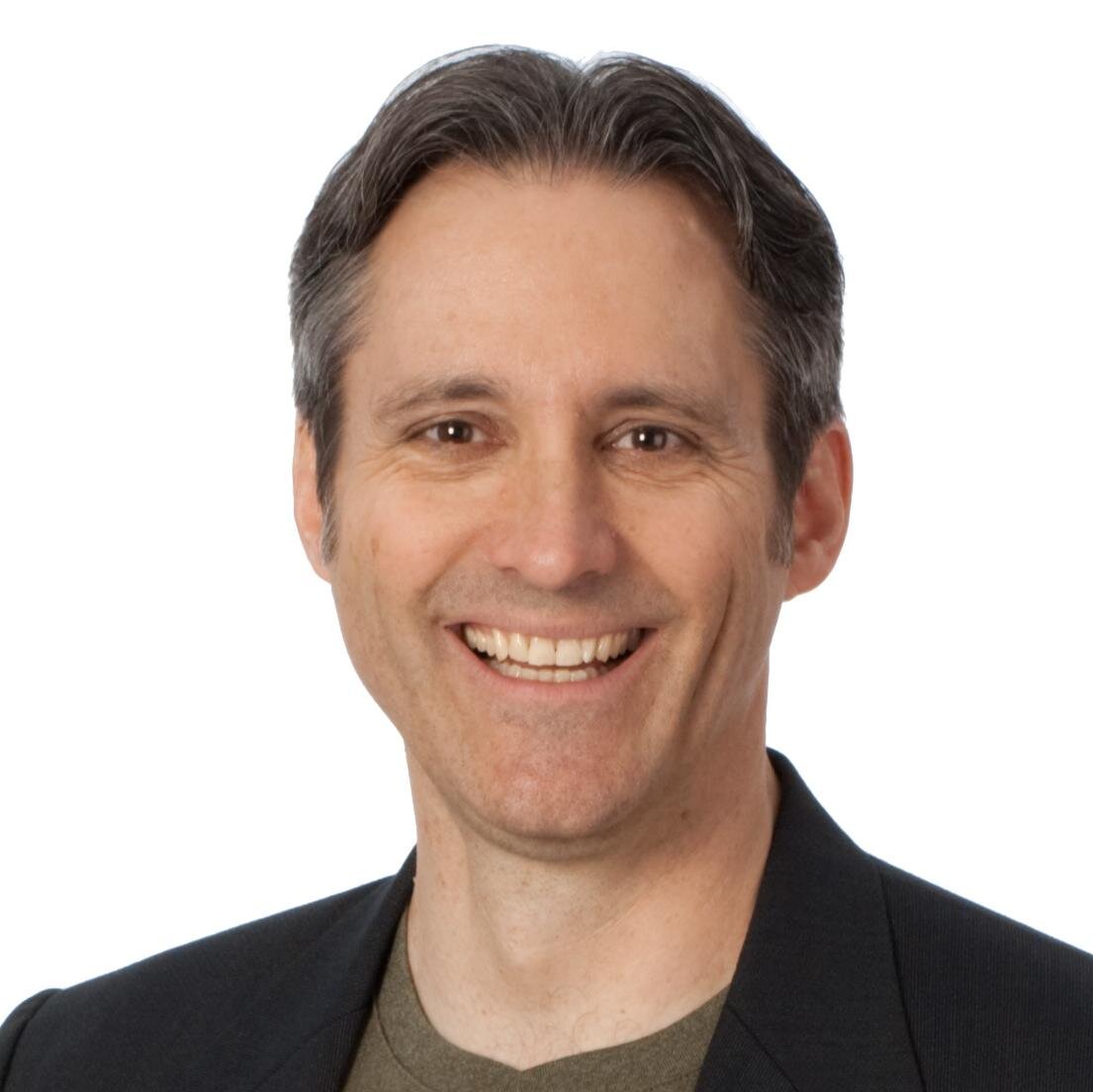 Happiness expert inspiring others to grow, evolve, and be happy.