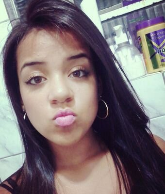 Euu passo eles comenta meu nome , manda beijinho pede telefone :* ^-^