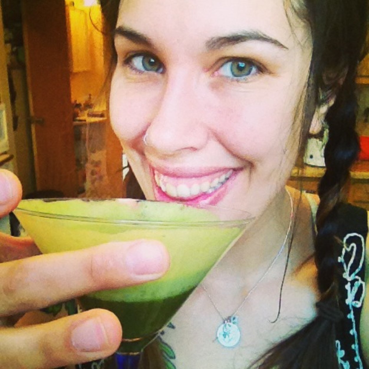 Illustrator, drink-slinger, student