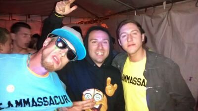 #teammassacur head promoter/hype man/photographer/that f*cking guy/semi pro paintball player/i build tennis courts bitch/nightlifenutrition sponsored