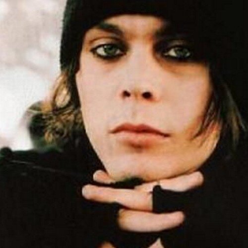 22 de Noviembre de 1976 (37 años). Vocalista, compositor y líder de HIM.