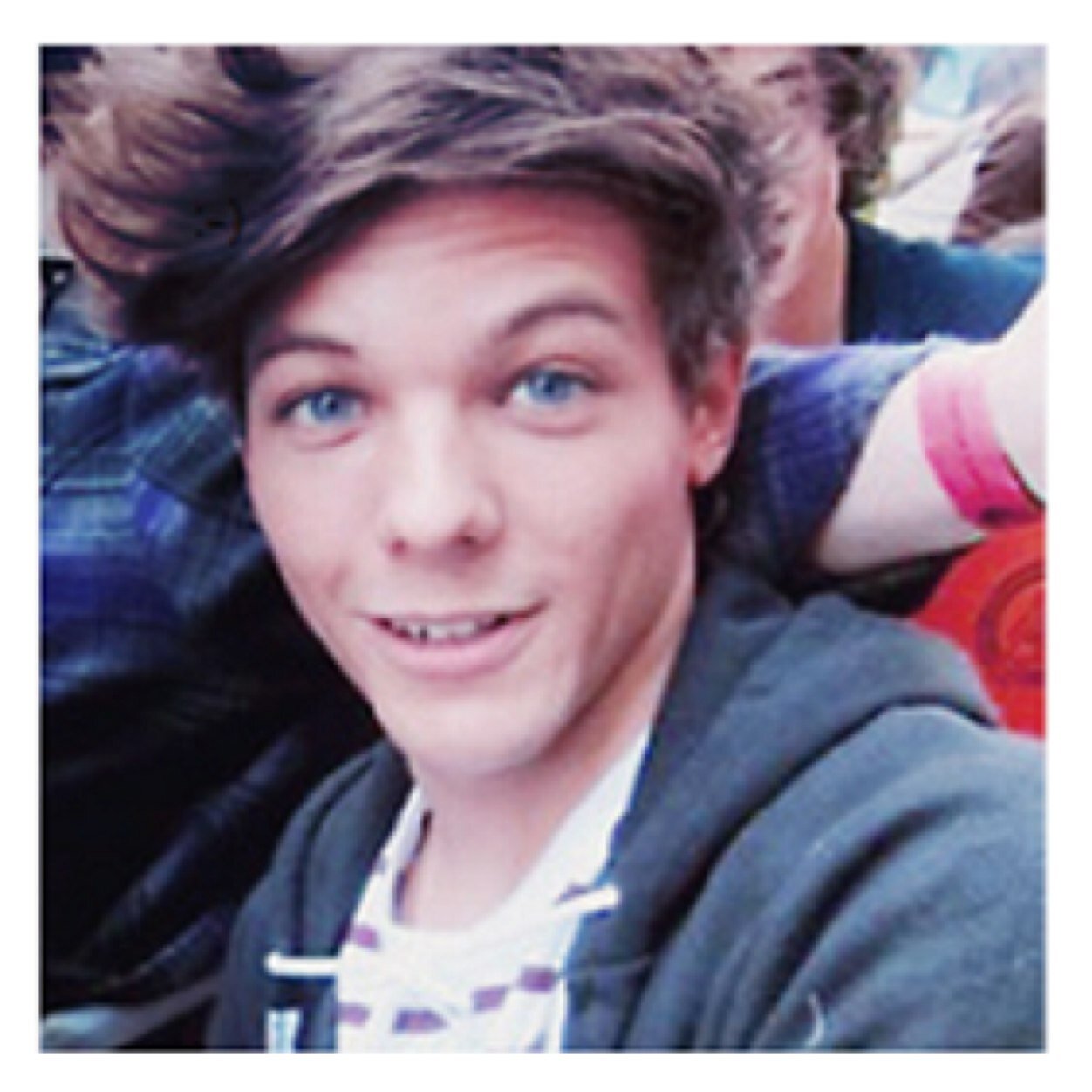 i have a thing for louis' eyebrows