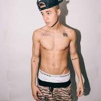 AMO A JUSTIN BIEBER