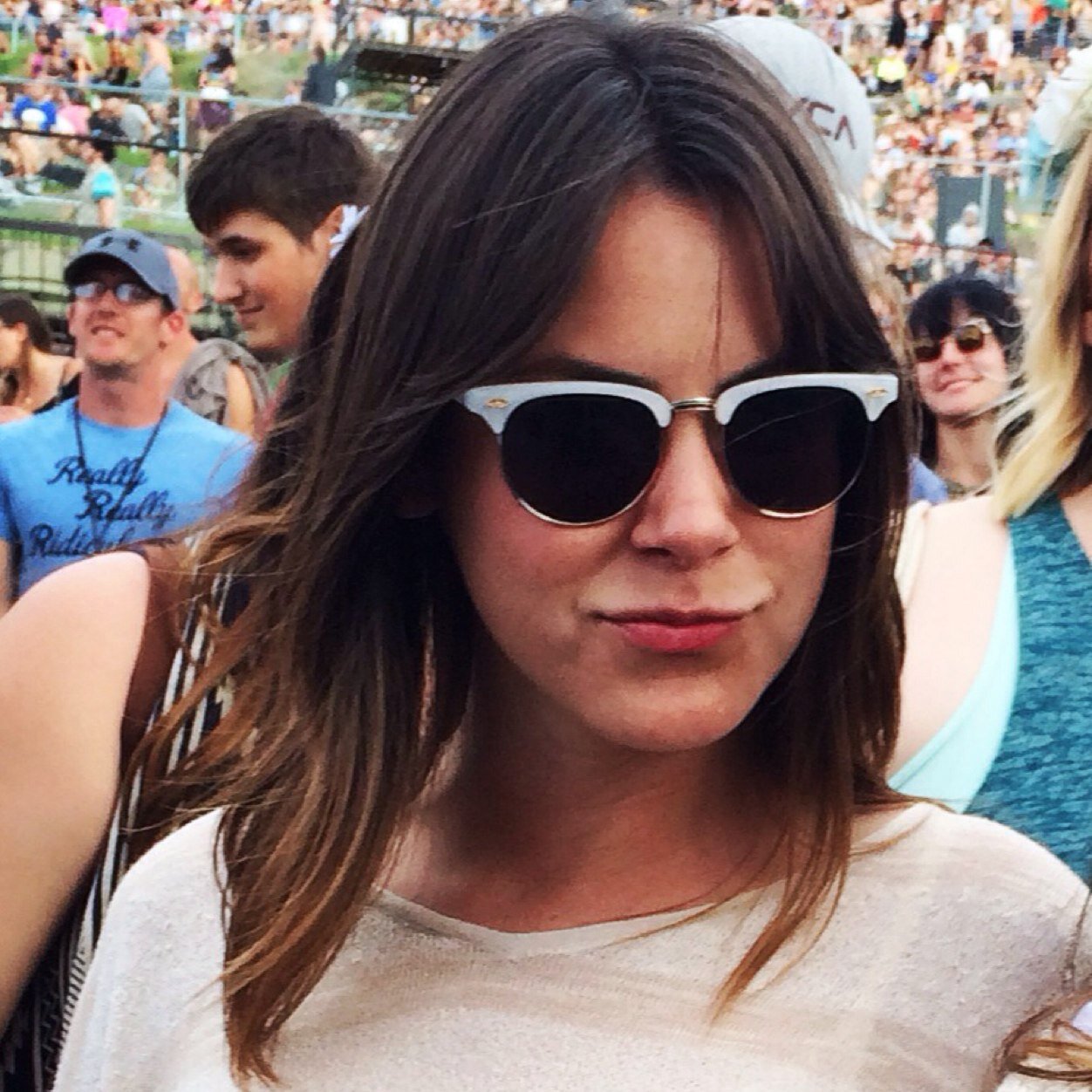 klinel's profile picture. Mother of Dragons. All views are mine and God's. Beware.