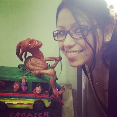 luciernak's profile picture. creadora de mostros y arquitecta