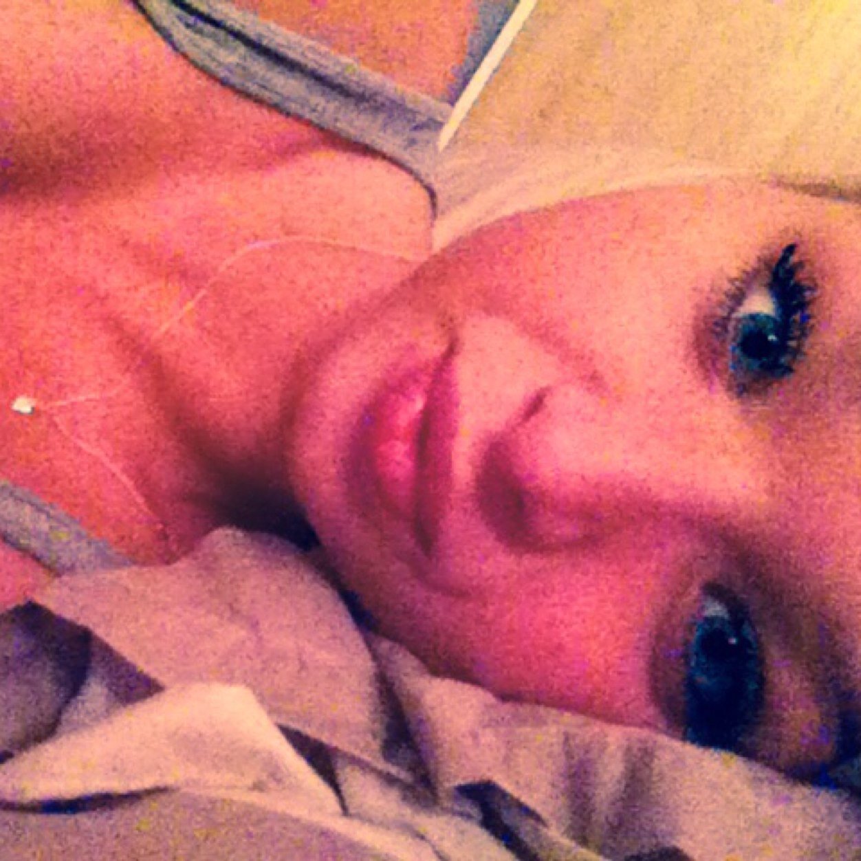 x_Veerlee's profile picture. 